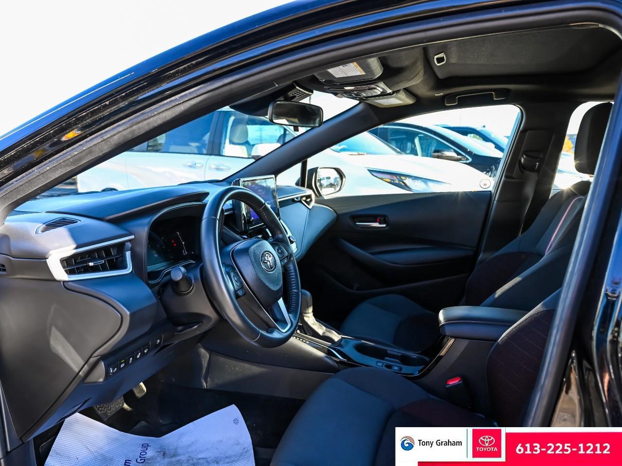 2024 Toyota Corolla Hybrid SE Photo