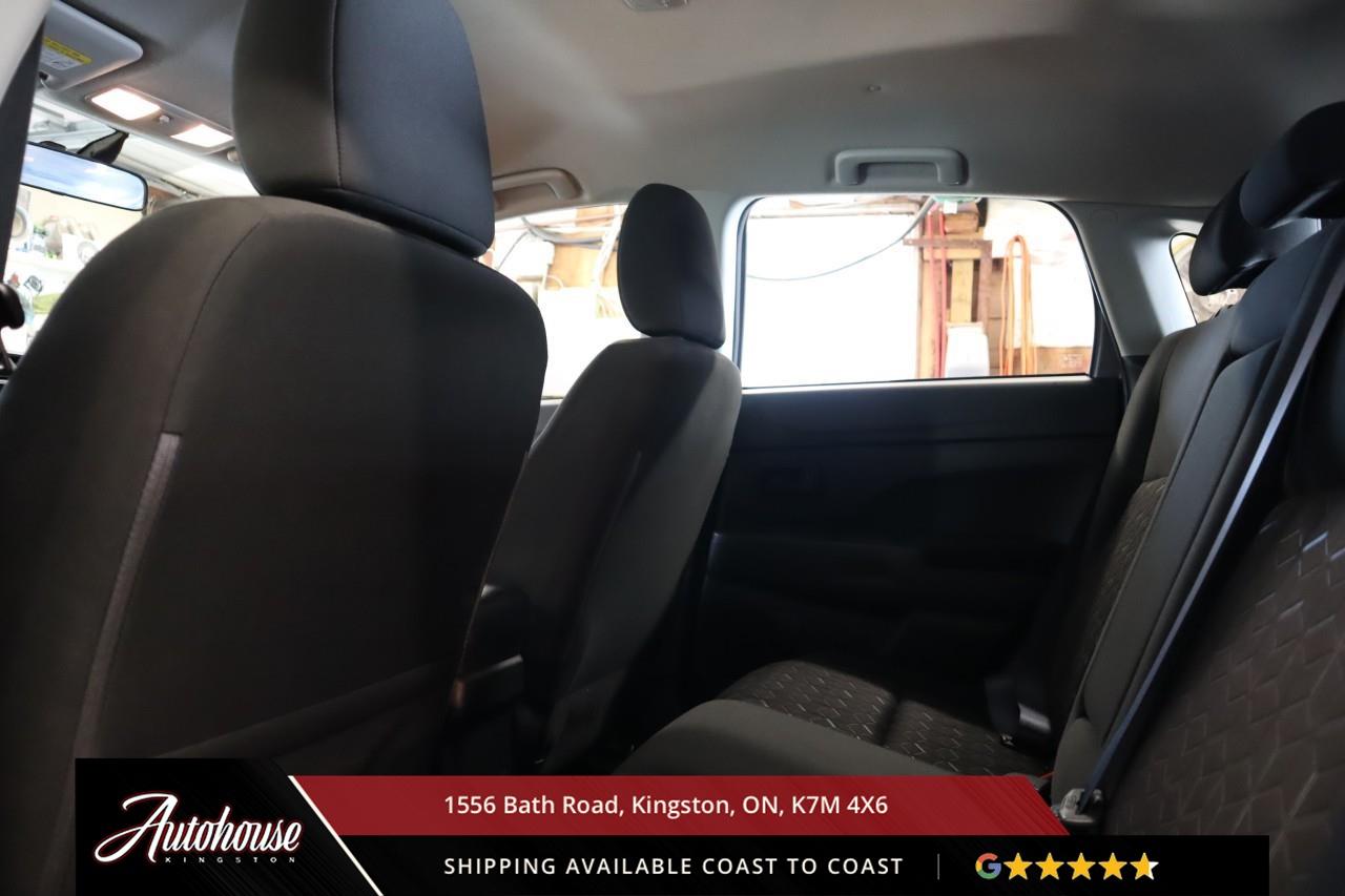 2023 Mitsubishi RVR ES ALL WHEEL DRIVE - REARVIEW CAMERA Photo