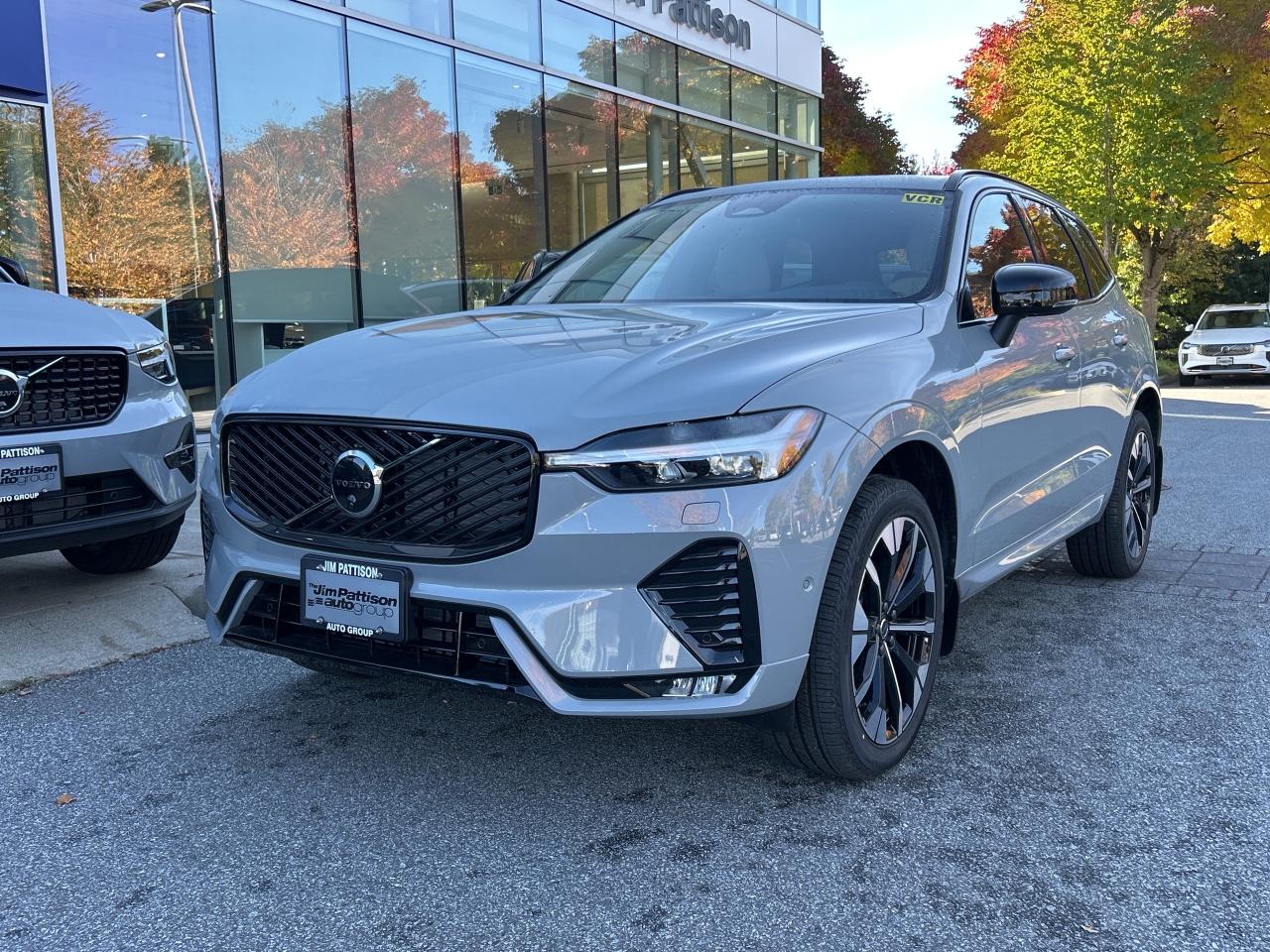 New 2026 Volvo XC60 B5 AWD Plus Dark Theme for sale in Surrey, BC