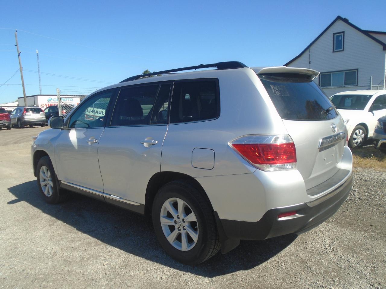 2013 Toyota Highlander 4WD 7 PASS. 4dr - Photo #8