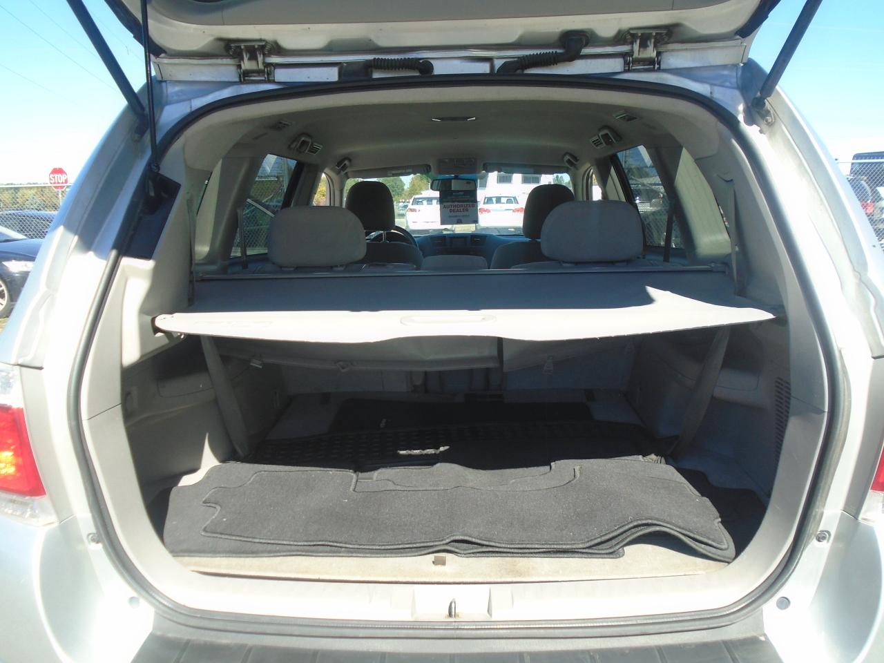 2013 Toyota Highlander 4WD 7 PASS. 4dr - Photo #30