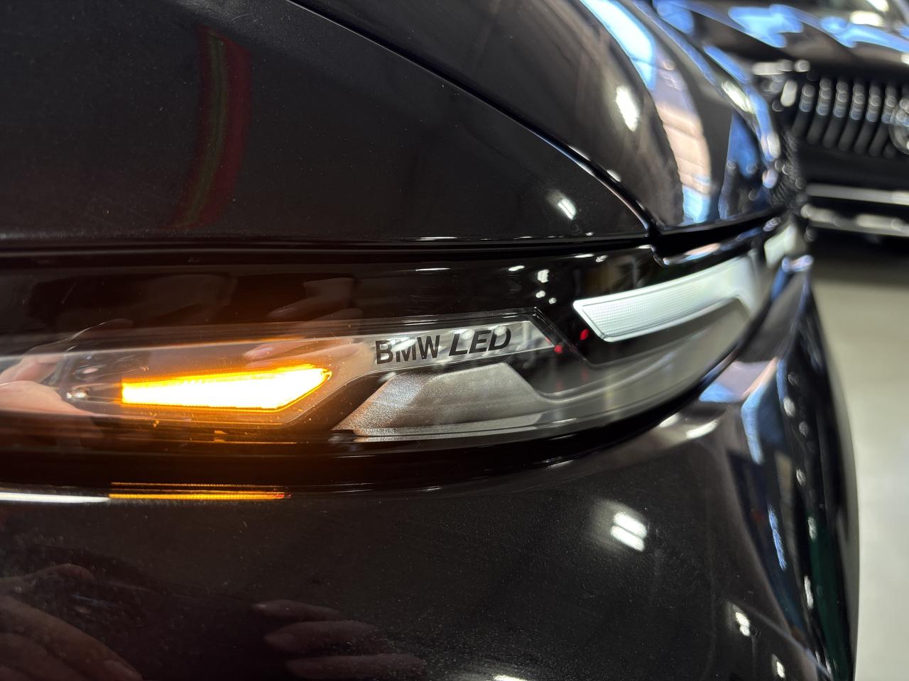 2024 BMW X7 M60i|XDRIVE|NO LUX TAX|NAV|MASSAGE|RECLINE|3DCAM|+ - Photo #4