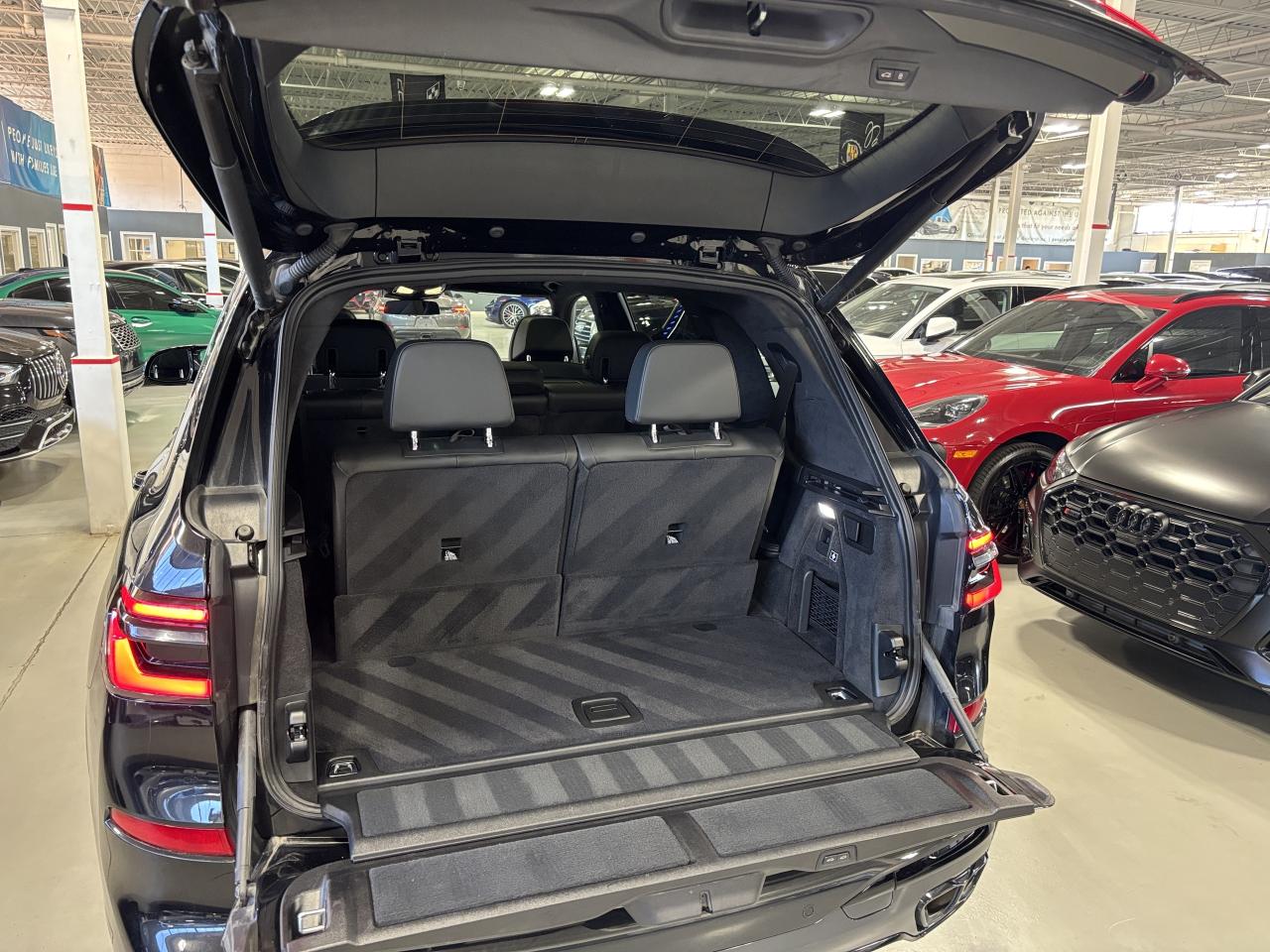 2024 BMW X7 M60i|XDRIVE|NO LUX TAX|NAV|MASSAGE|RECLINE|3DCAM|+ - Photo #9