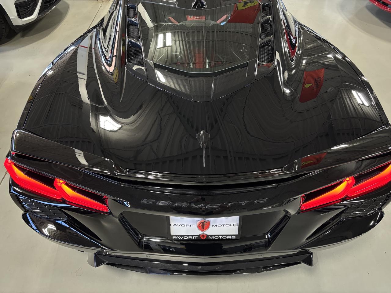 2024 Chevrolet Corvette Stingray|3LT|Z51PERFORMANCE|NO LUX TAX|CARBONSEATS - Photo #12