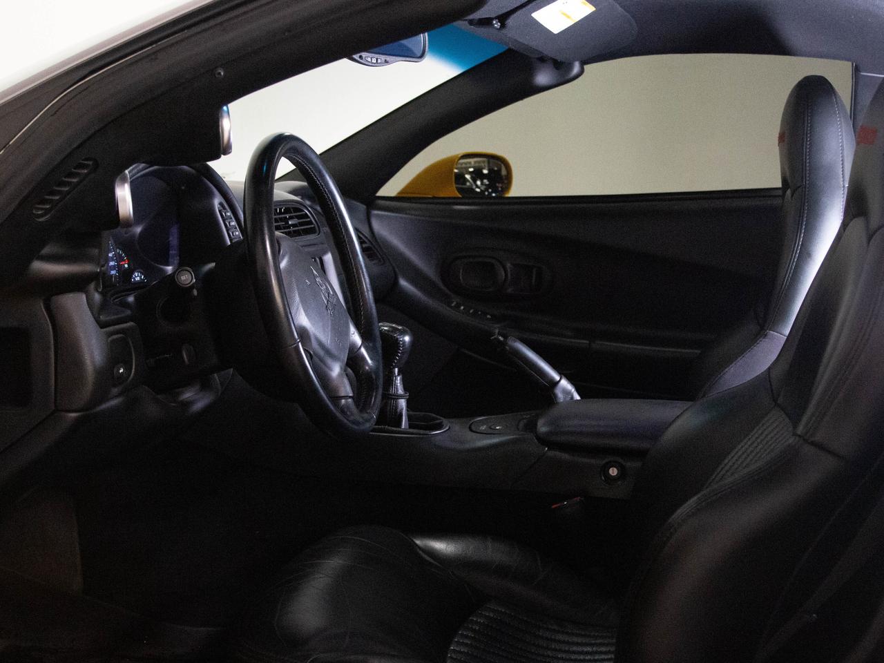 2001 Chevrolet Corvette Z06 | COUPE | MANUAL | TWIN TURBO | CAR COVER Photo
