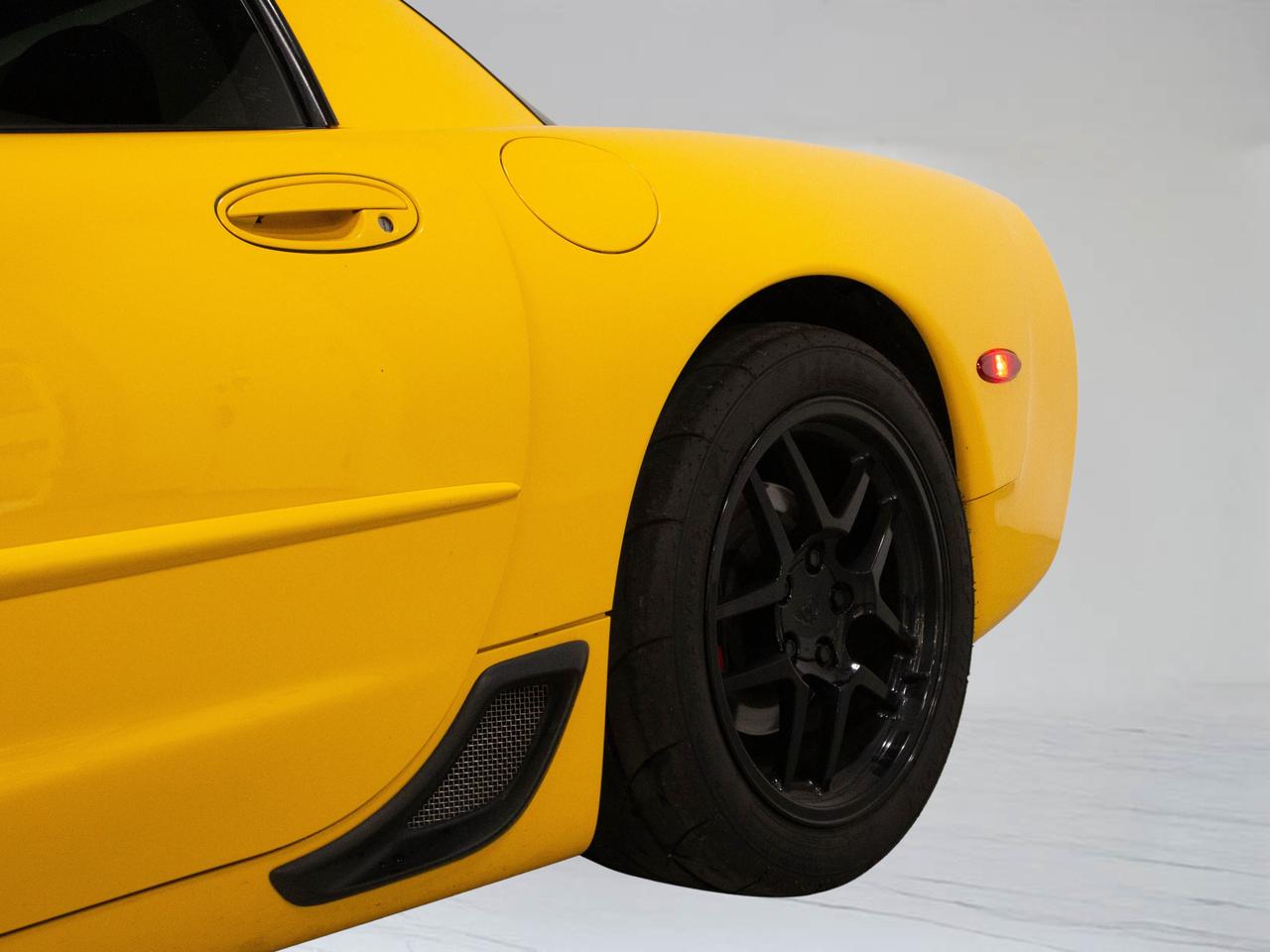 2001 Chevrolet Corvette Z06 | COUPE | MANUAL | TWIN TURBO | CAR COVER Photo