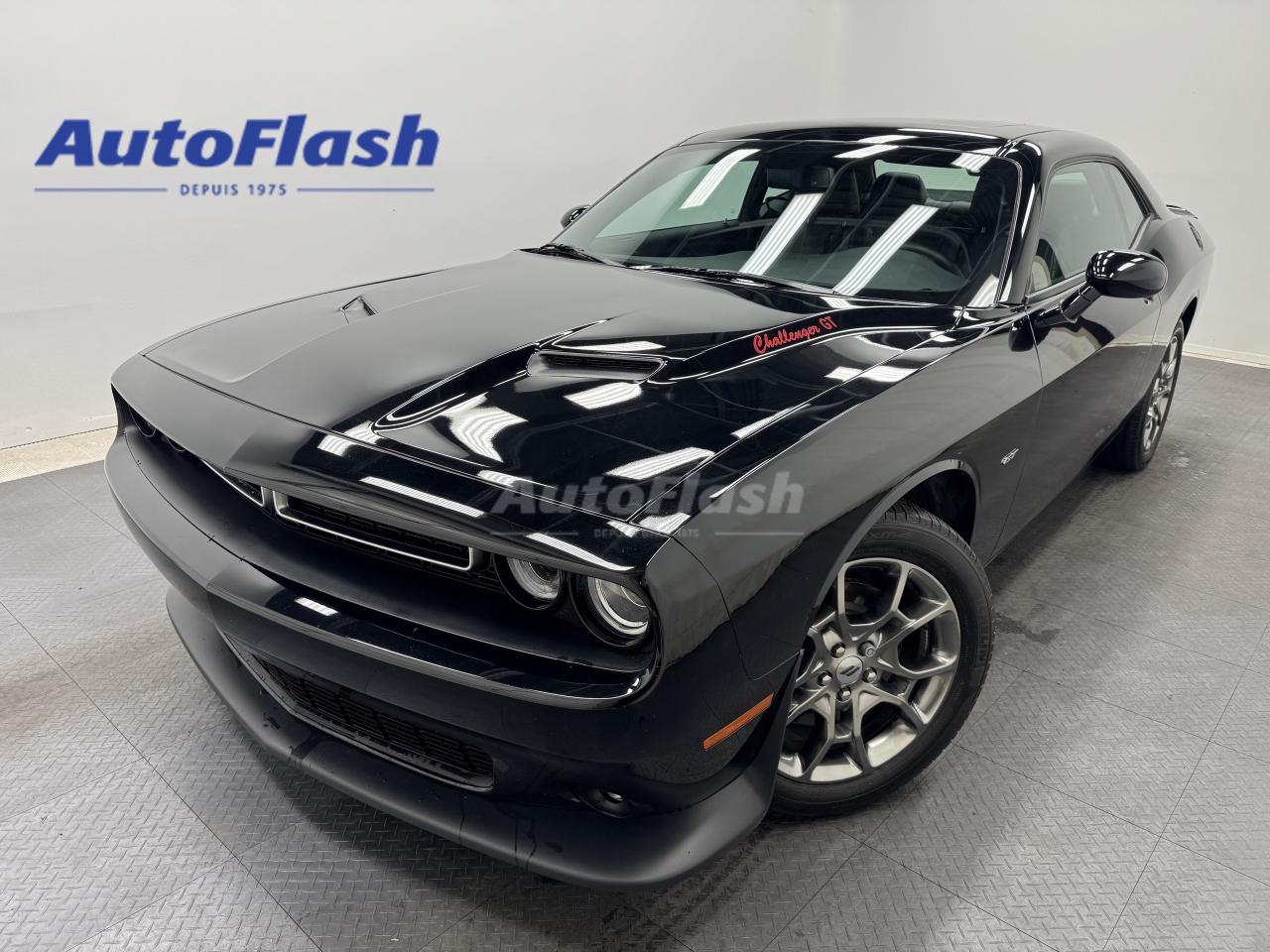 Used 2017 Dodge Challenger GT, AWD, V6 3,6L, SON ALPINE, TOIT OUVRANT for sale in Saint-Hubert, QC