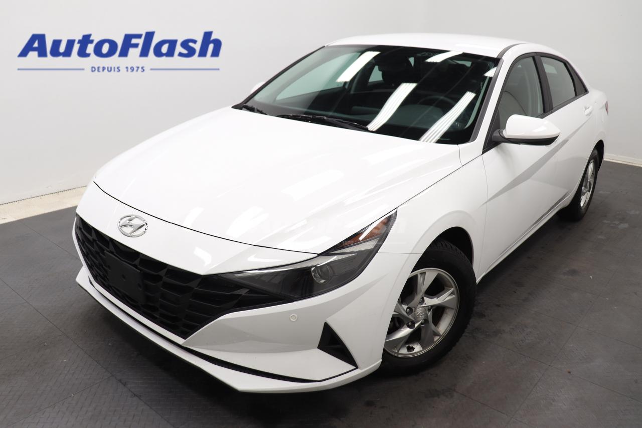 Used 2023 Hyundai Elantra CARPLAY, CAMERA, SIEGES CHAUFFANTS for sale in Saint-Hubert, QC