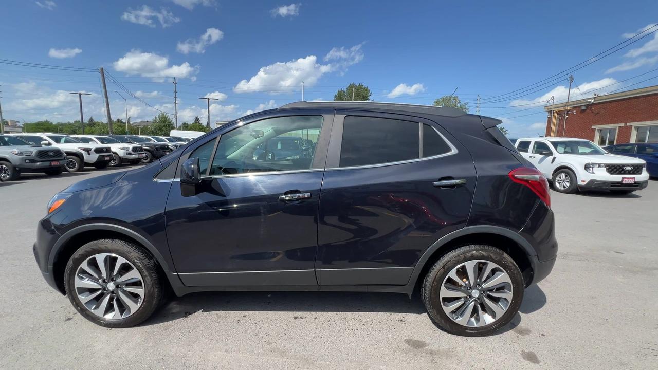 2021 Buick Encore AWD | LEATHER | CARPLAY | 18IN ALLOYS | REAR CAM Photo4