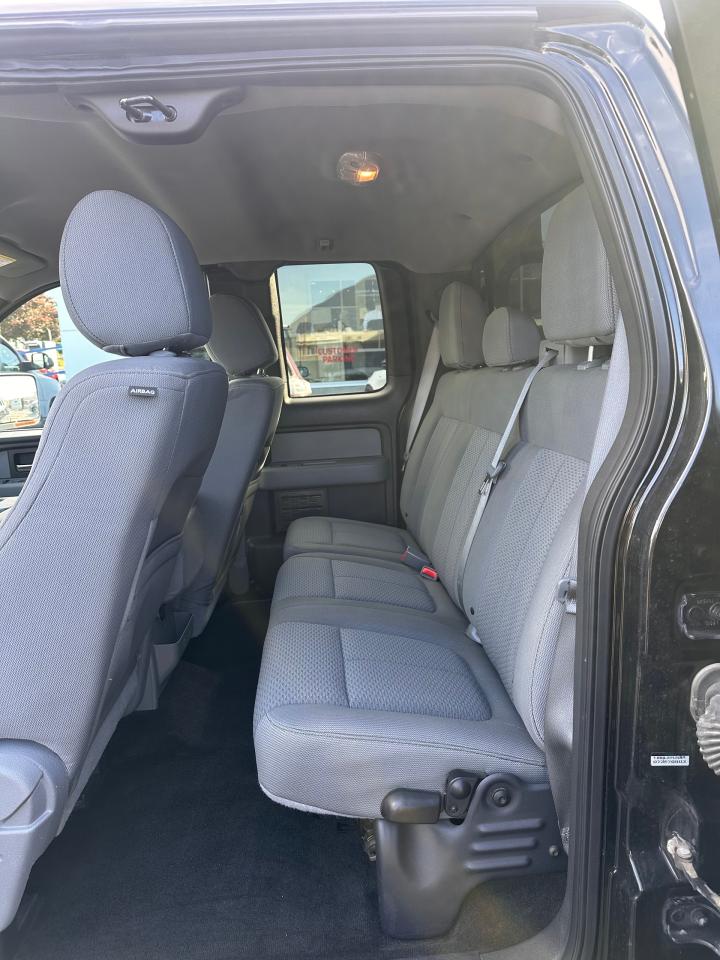 2014 Ford F-150 XLT Photo5