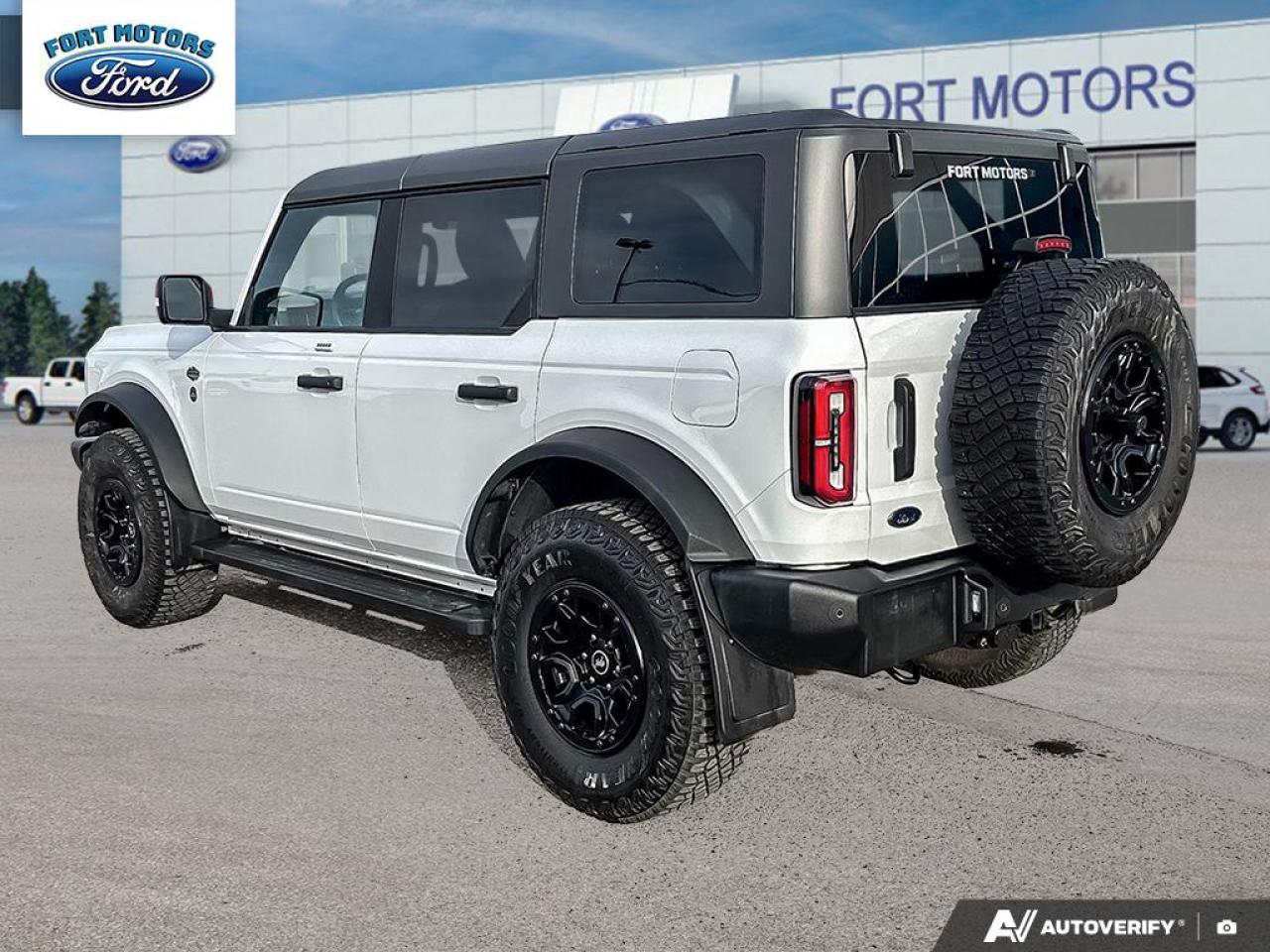 2023 Ford Bronco 4 DR ADVANCED 4X4 Photo3