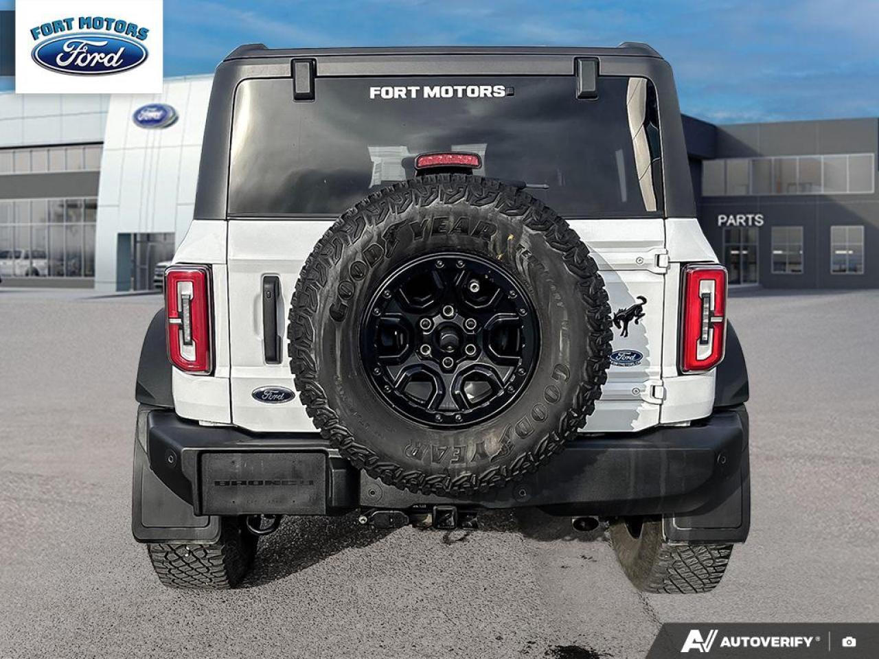 2023 Ford Bronco 4 DR ADVANCED 4X4 Photo4