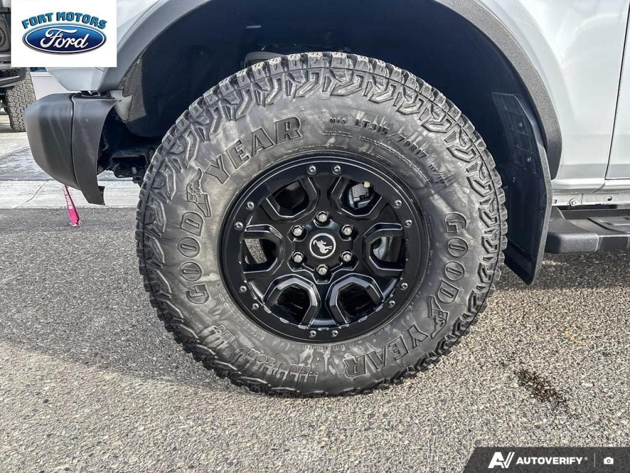 2023 Ford Bronco 4 DR ADVANCED 4X4 Photo5