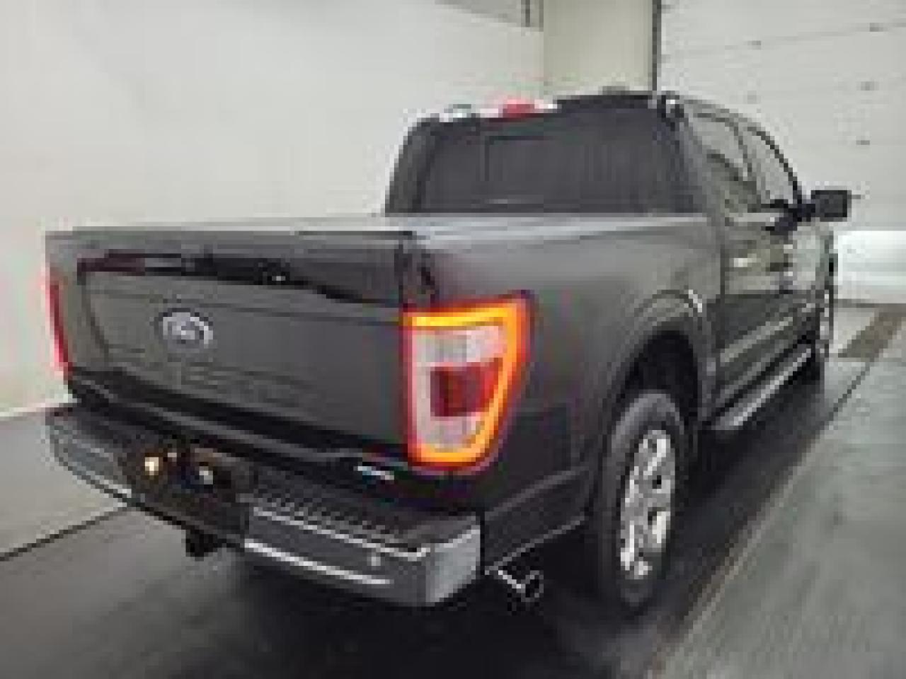2022 Ford F-150 Lariat Photo
