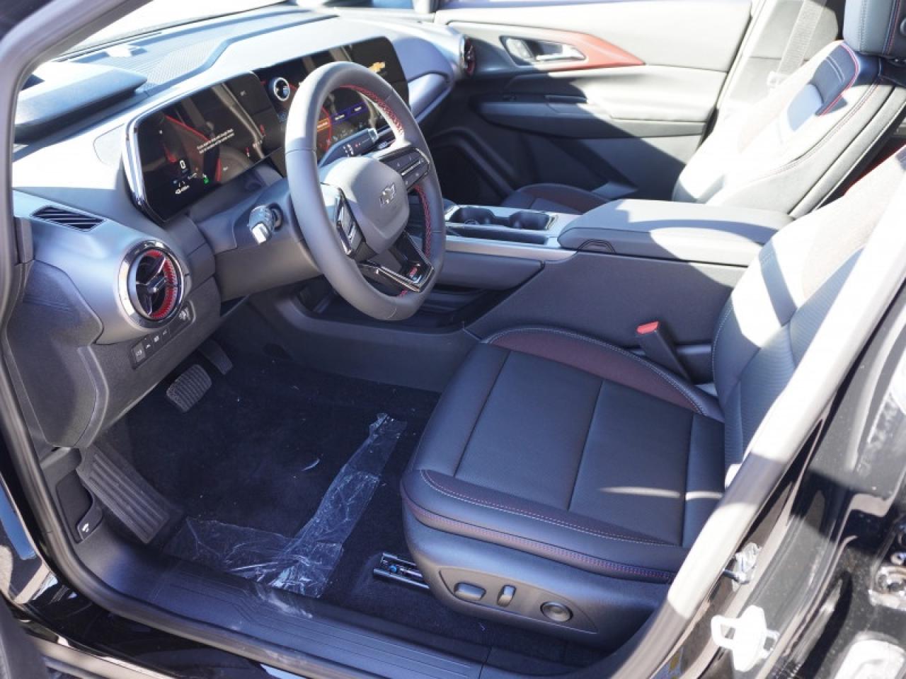 2026 Chevrolet Equinox EV RS Photo