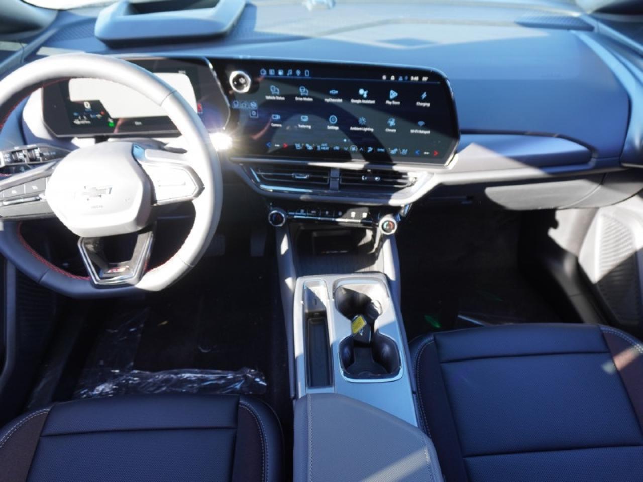 2026 Chevrolet Equinox EV RS Photo