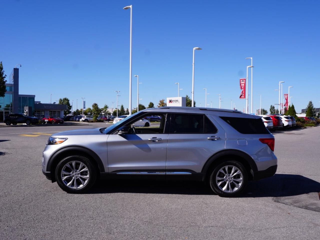 2023 Ford Explorer Limited  - Leather Seats -  Cooled Seats Photo