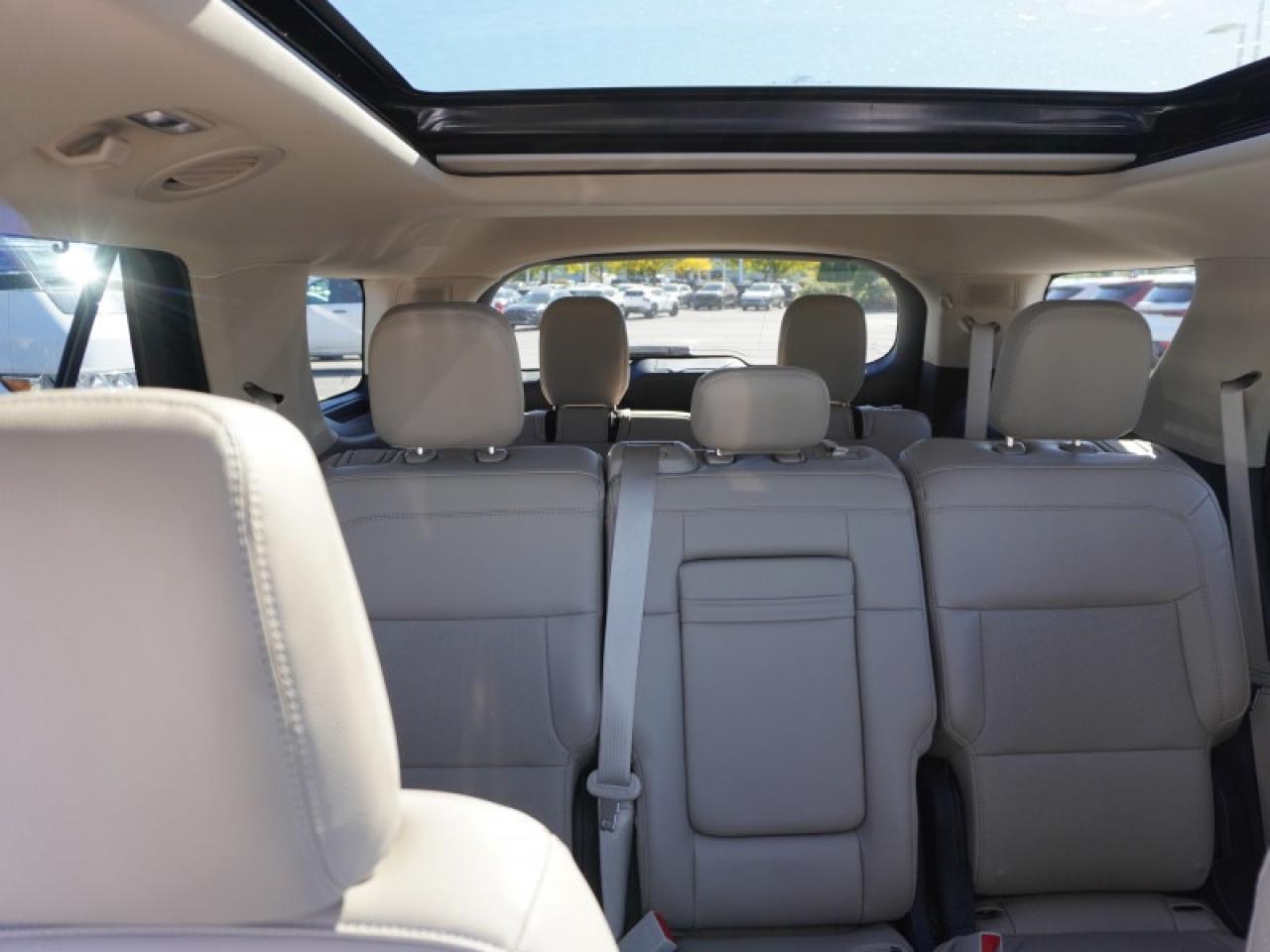 2023 Ford Explorer Limited  - Leather Seats -  Cooled Seats Photo