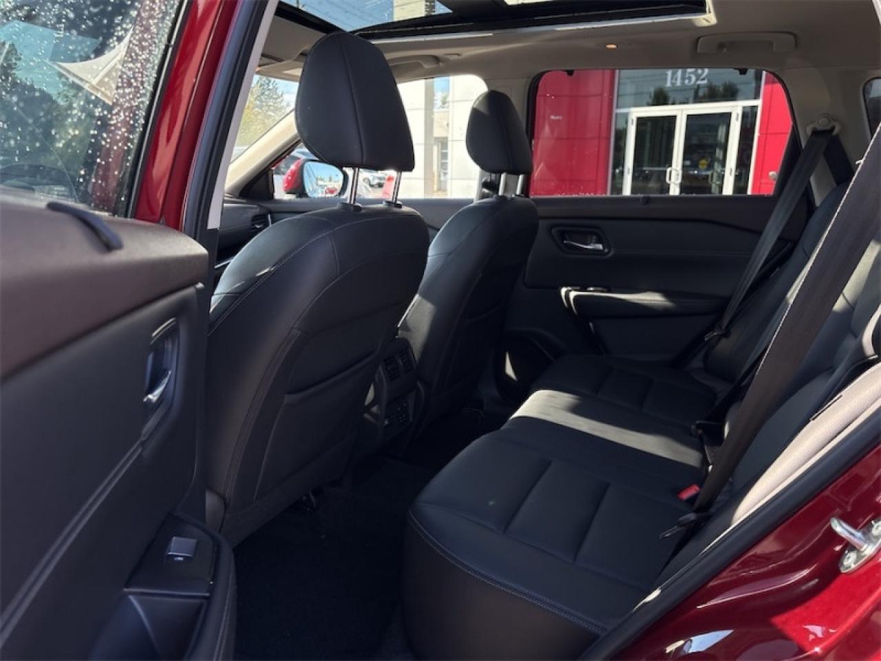 2022 Nissan Rogue SL  - Moonroof -  Leather Seats Photo