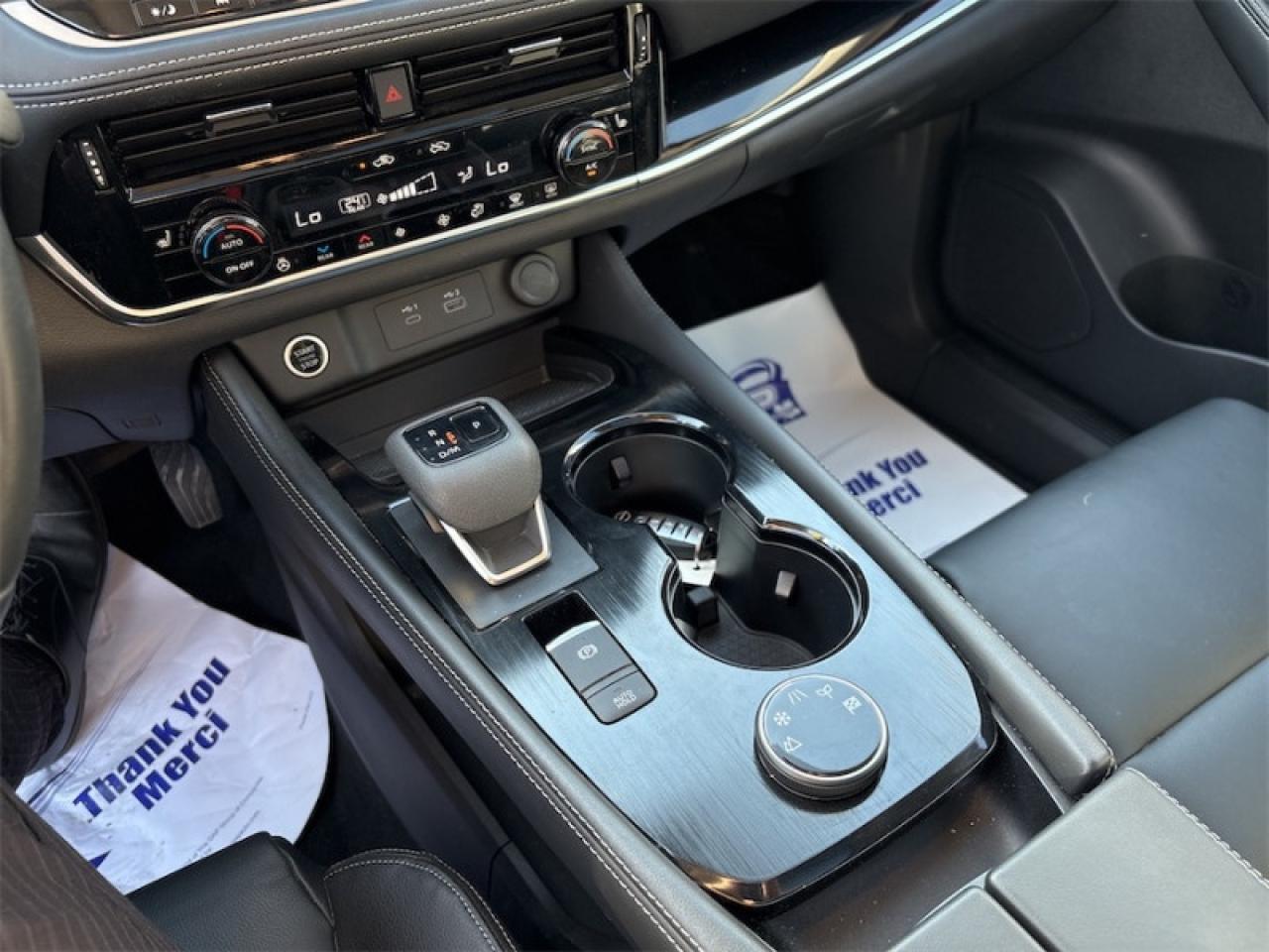 2022 Nissan Rogue SL  - Moonroof -  Leather Seats Photo