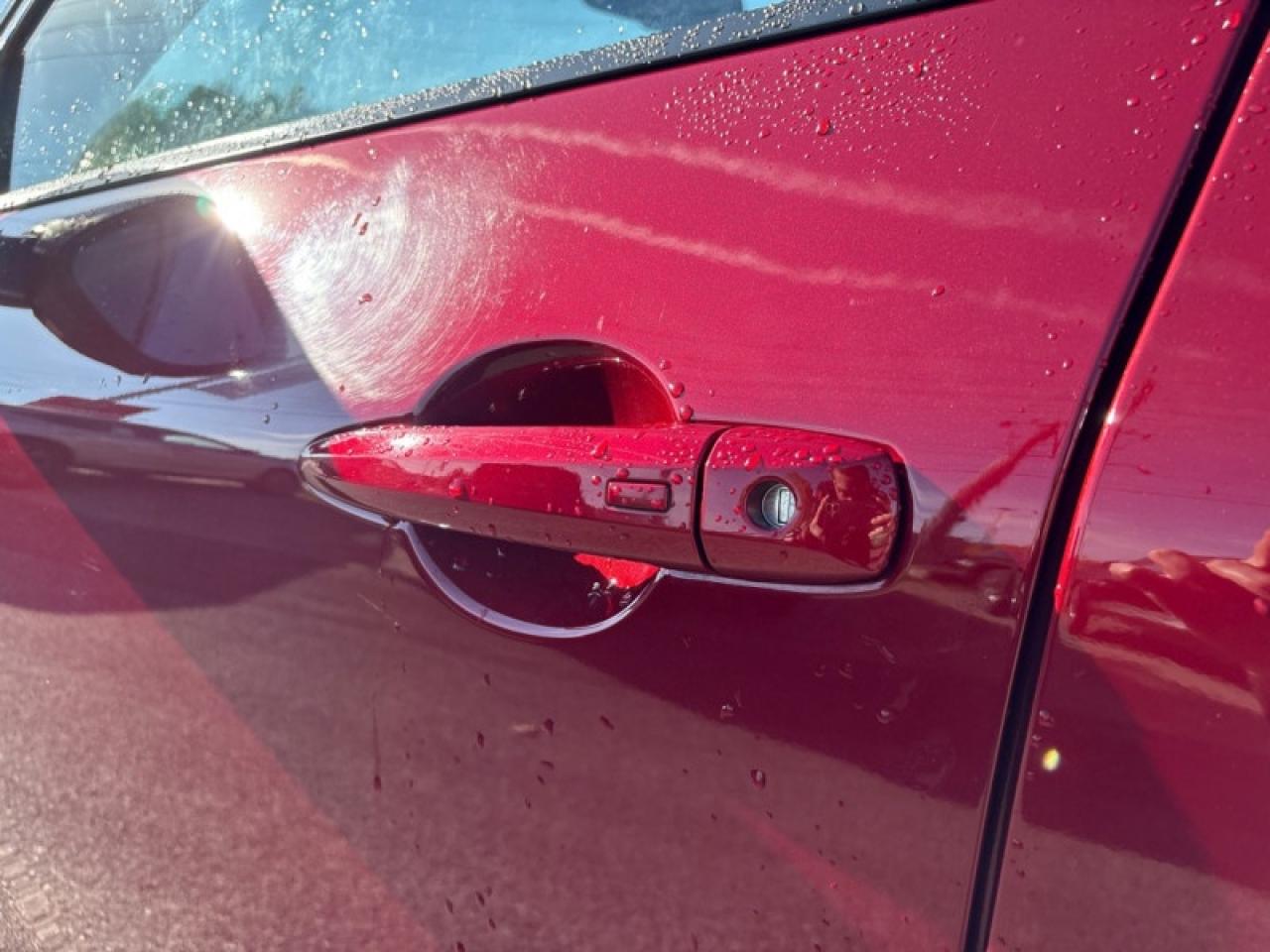 2022 Nissan Rogue SL  - Moonroof -  Leather Seats Photo