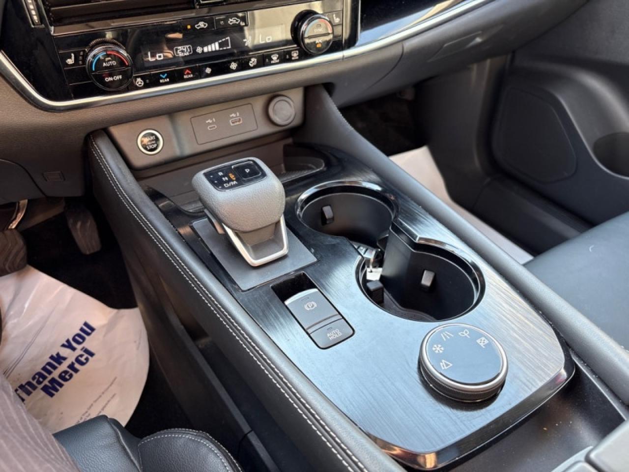 2022 Nissan Rogue SL  - Moonroof -  Leather Seats Photo