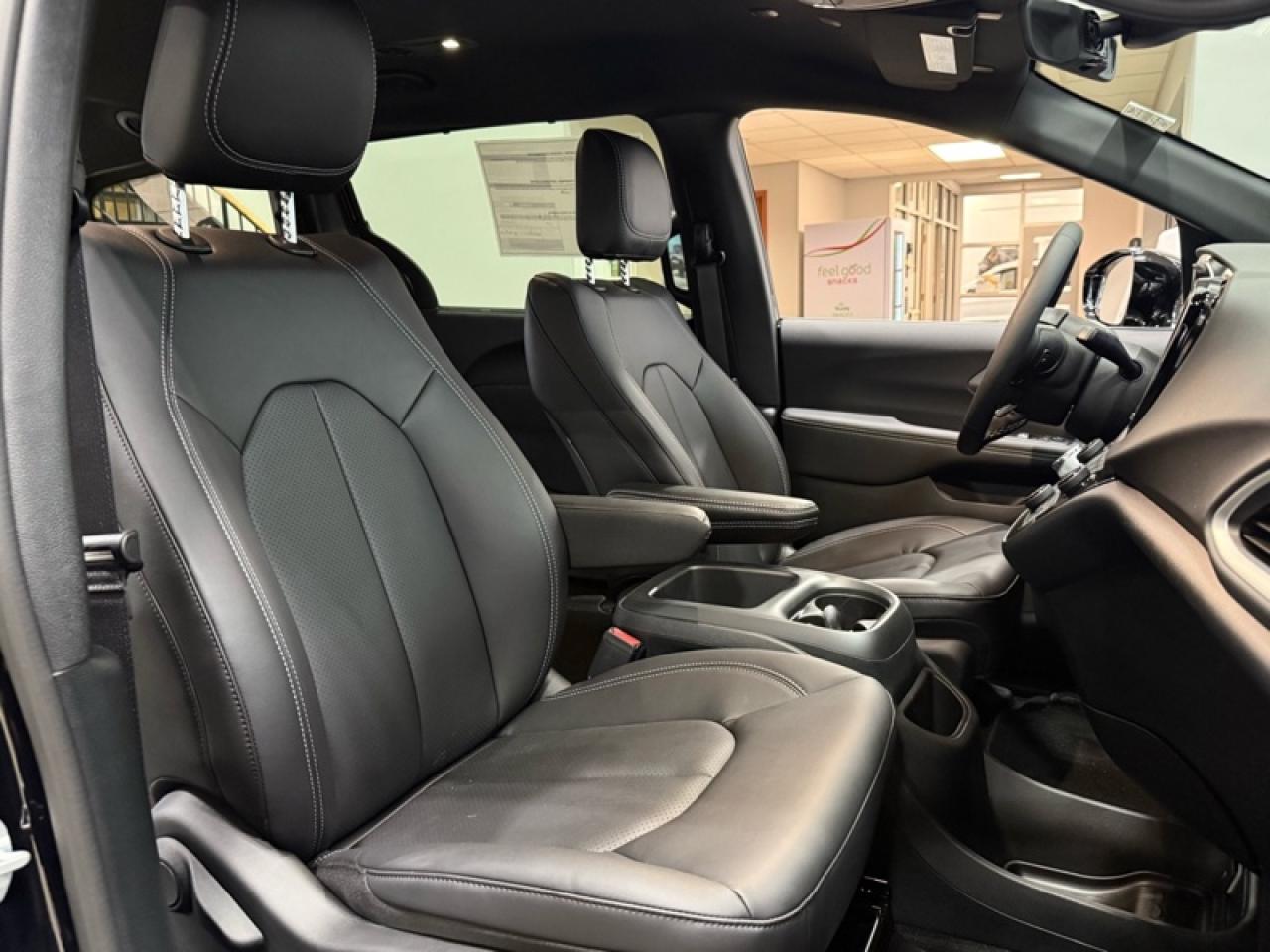 2026 Dodge Grand Caravan SXT  - Heated Seats Photo