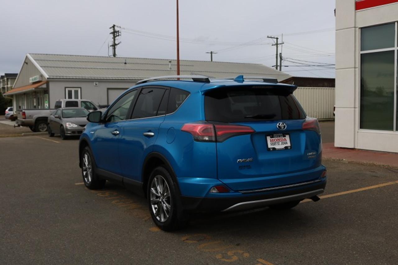 2018 Toyota RAV4 HYBRID Photo