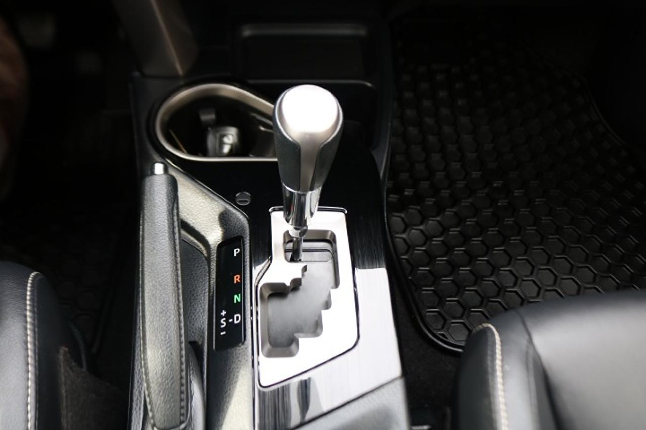 2018 Toyota RAV4 HYBRID Photo