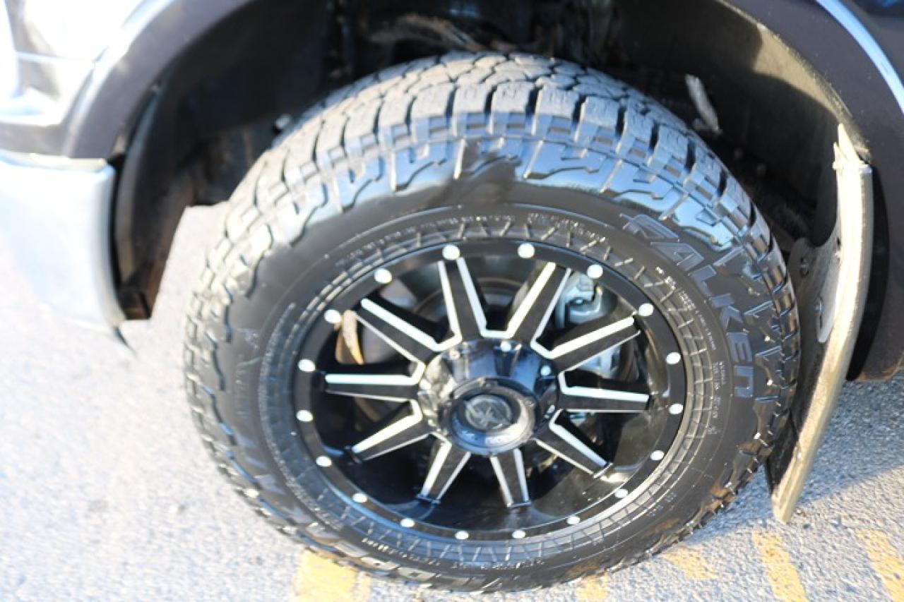 2019 Ford F-150  Photo2