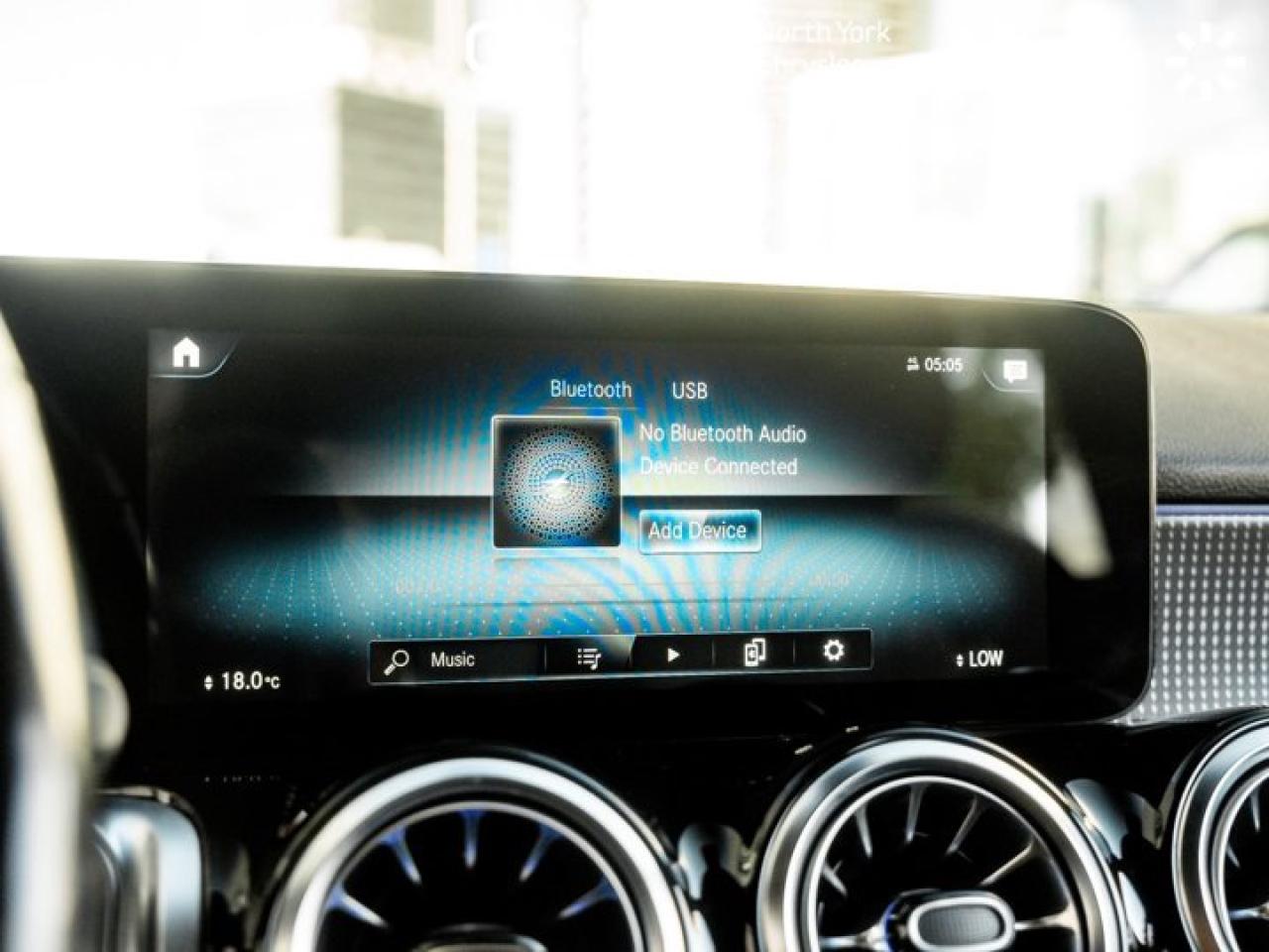 2022 Mercedes-Benz G-Class 250 Panroof Navi Blind Spot Assist Active Brake Assist Photo