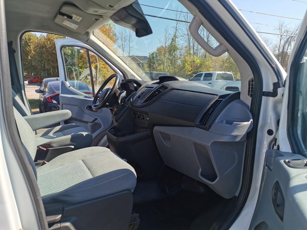 2017 Ford Transit 250 Van Low Roof 60/40 Pass. 148-in. WB - Photo #20