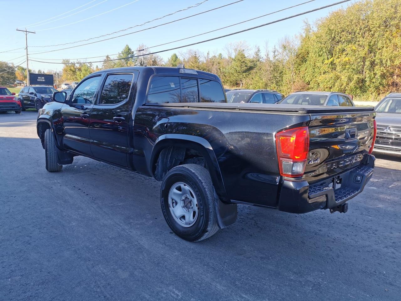 2020 Toyota Tacoma  - Photo #3