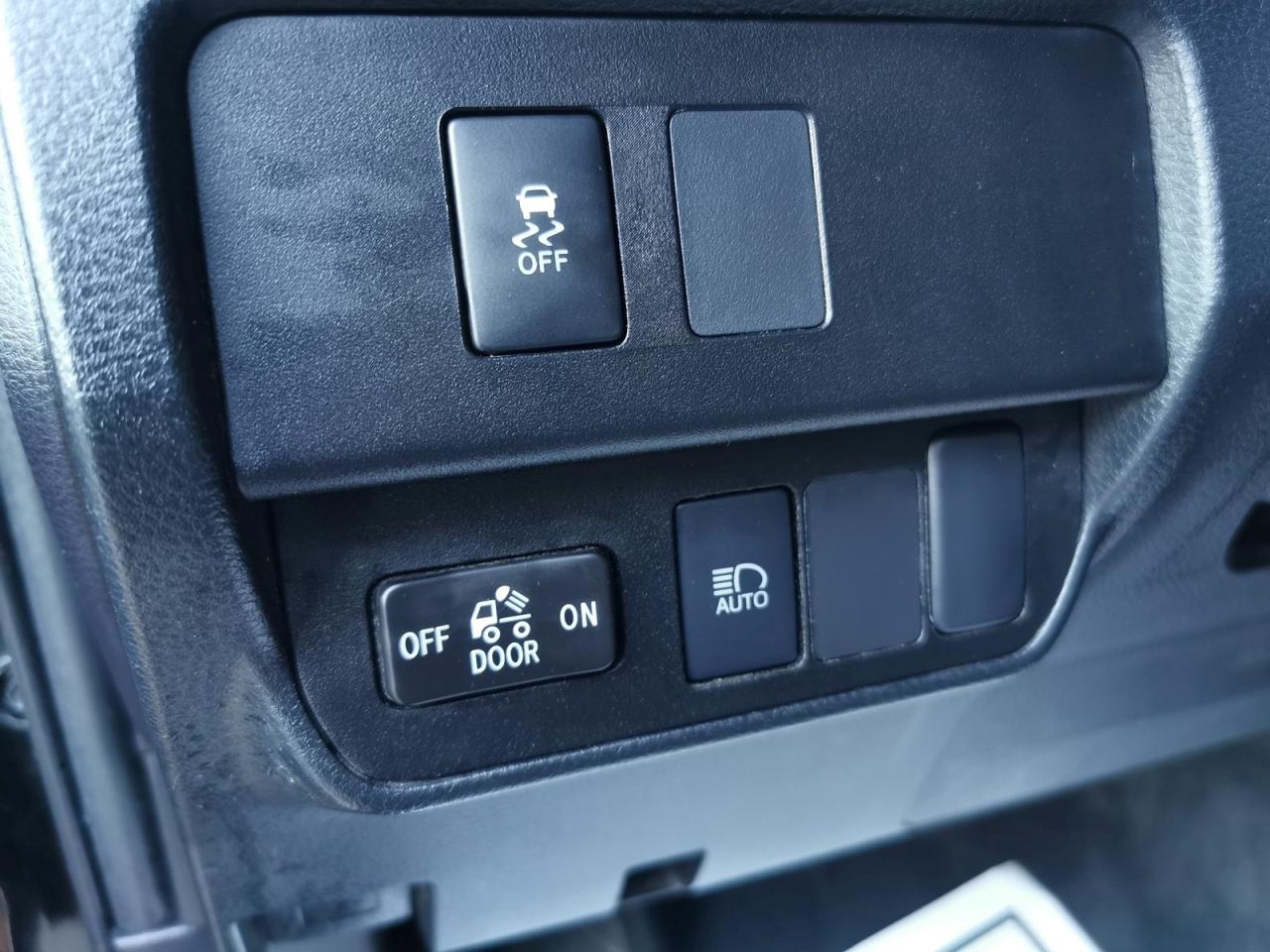 2020 Toyota Tacoma  - Photo #19