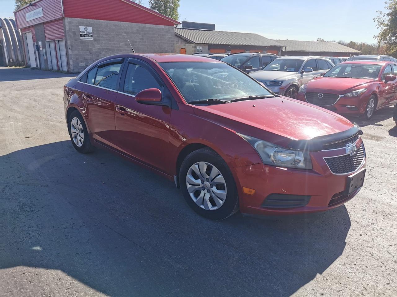 2014 Chevrolet Cruze 1LT Photo2