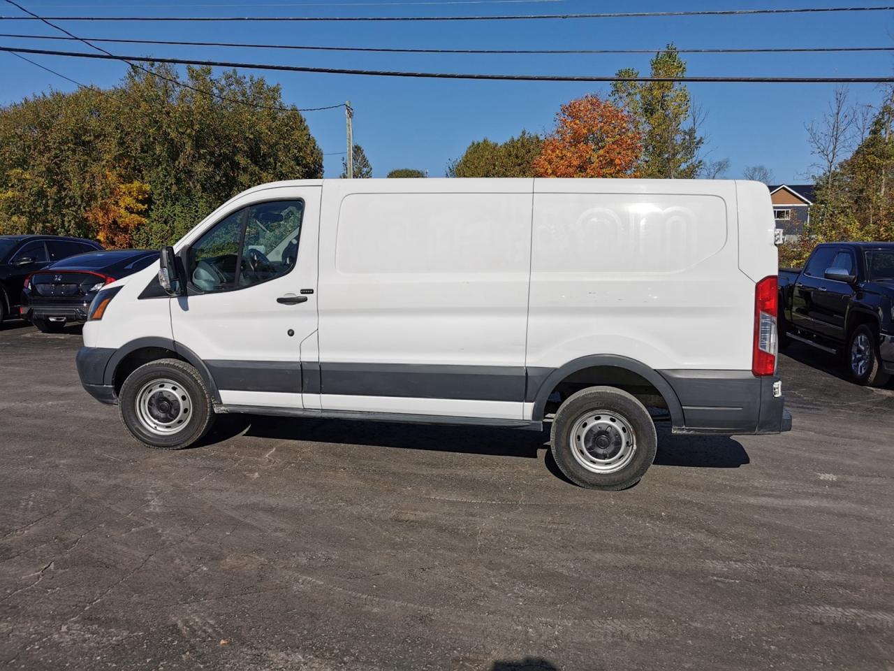 2017 Ford Transit 250 Van Low Roof 60/40 Pass.130-in. WB - Photo #8
