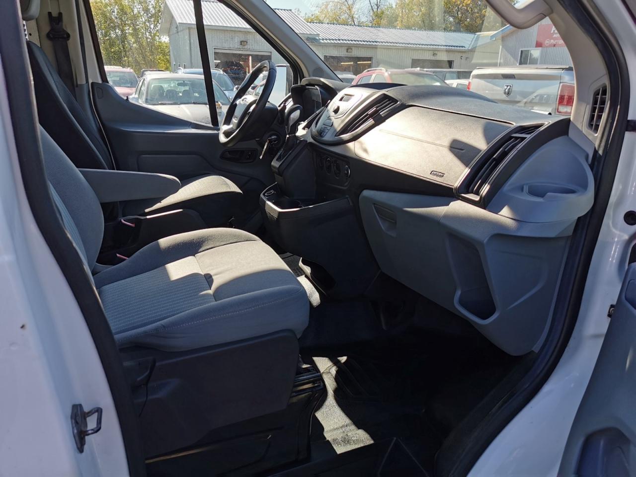 2017 Ford Transit 250 Van Low Roof 60/40 Pass.130-in. WB - Photo #21