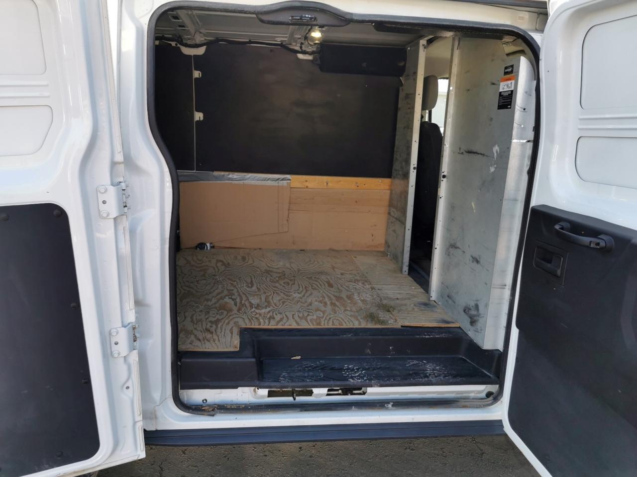 2017 Ford Transit 250 Van Low Roof 60/40 Pass.130-in. WB - Photo #23