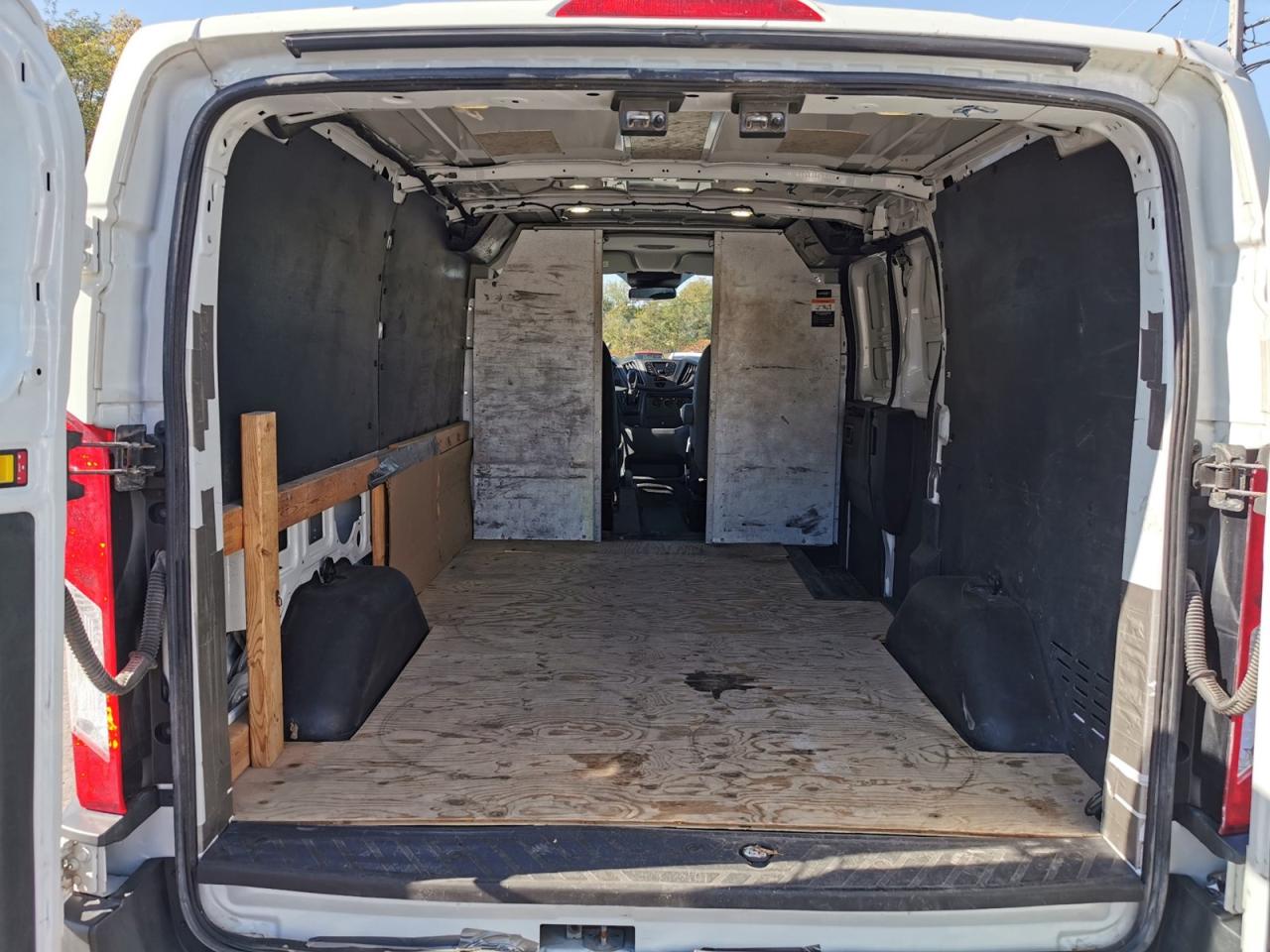 2017 Ford Transit 250 Van Low Roof 60/40 Pass.130-in. WB - Photo #27