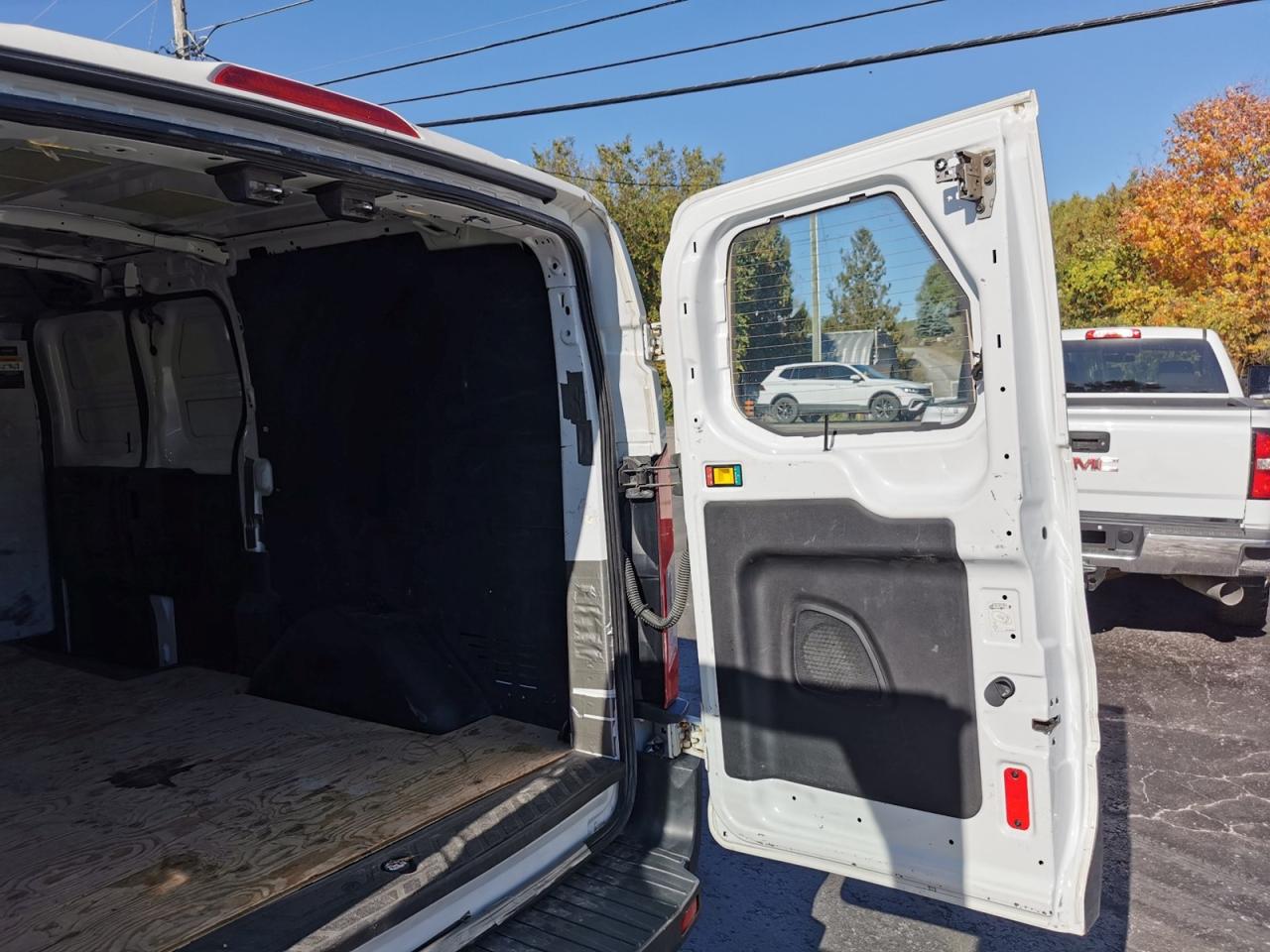2017 Ford Transit 250 Van Low Roof 60/40 Pass.130-in. WB - Photo #29