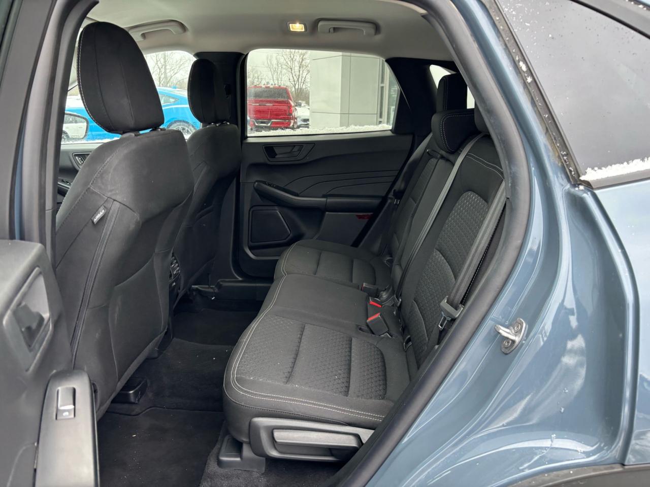 2025 Ford Escape PREVIOUS DEMO! LIKE NEW! ACTIVE AWD! TECH PACKAGE! Photo