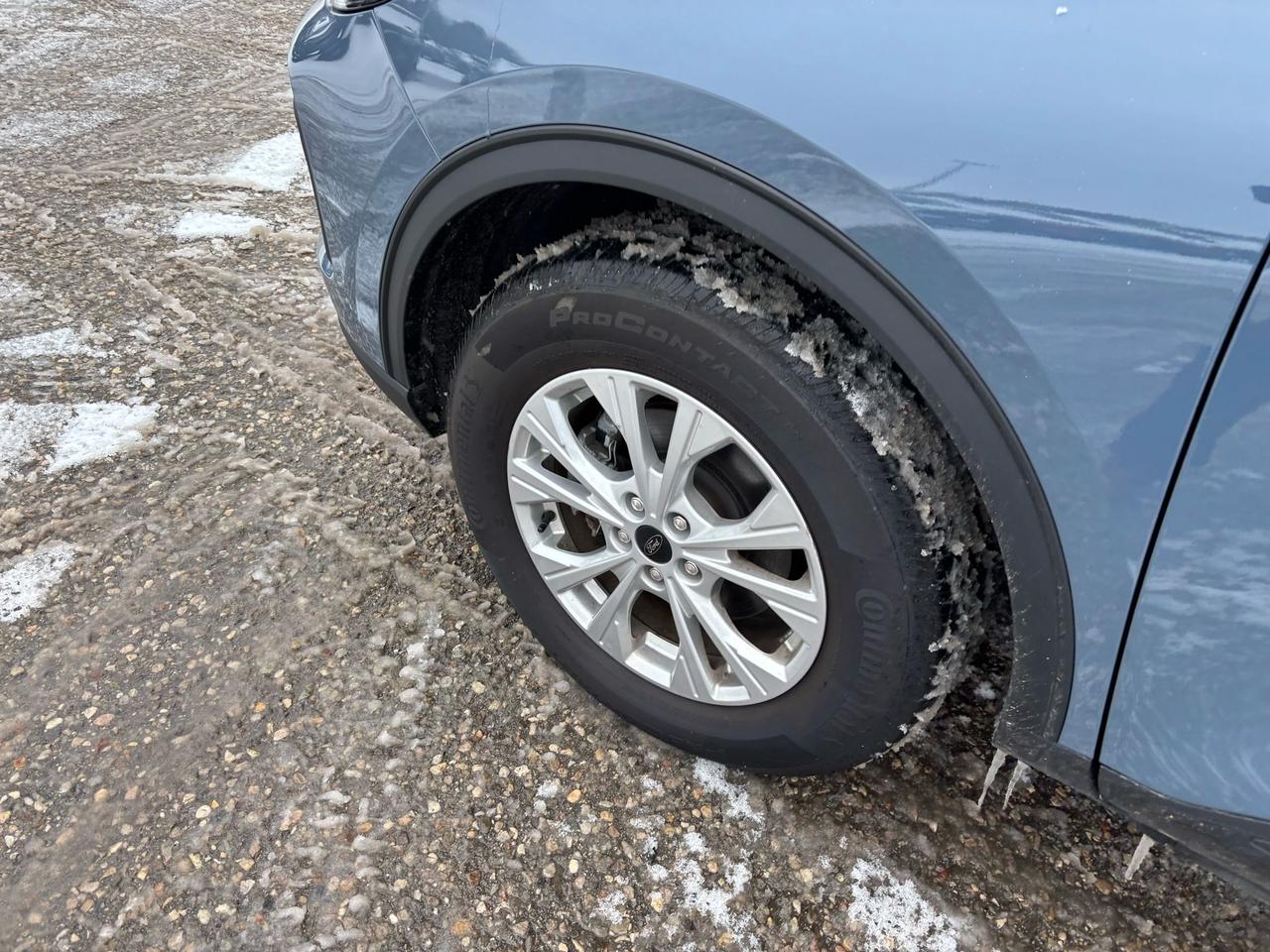 2025 Ford Escape PREVIOUS DEMO! LIKE NEW! ACTIVE AWD! TECH PACKAGE! Photo