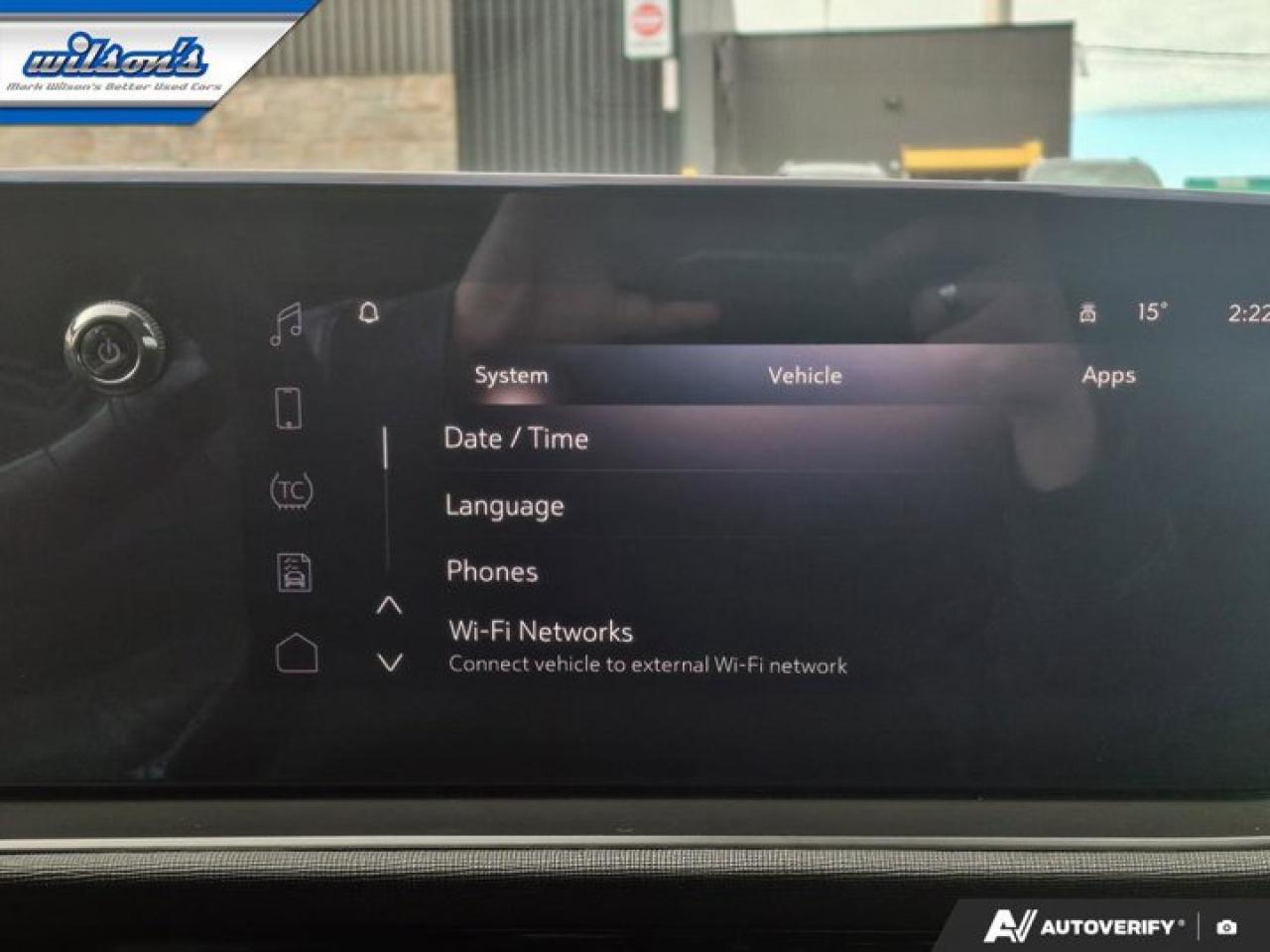 2025 Buick Envista Sport Touring | Leather | Heated Seats + Steering | Remote Start | Power Liftgate | CarPlay & More ! Photo