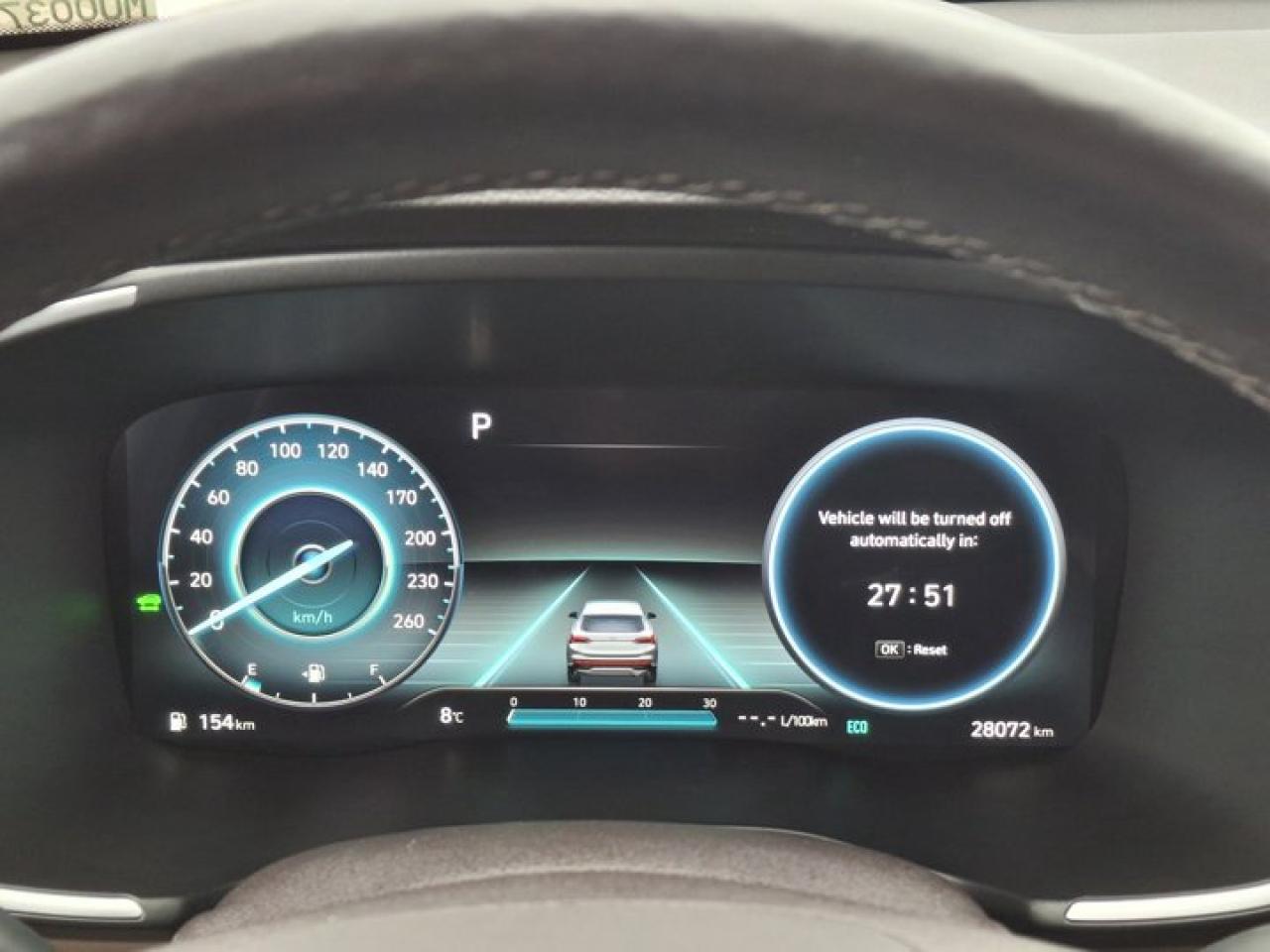 2021 Hyundai Santa Fe Hybrid Luxury AWD | Leather | Pano Roof | Cooled + Heated Seats | Heated Wheel | CarPlay + Android & More ! Photo