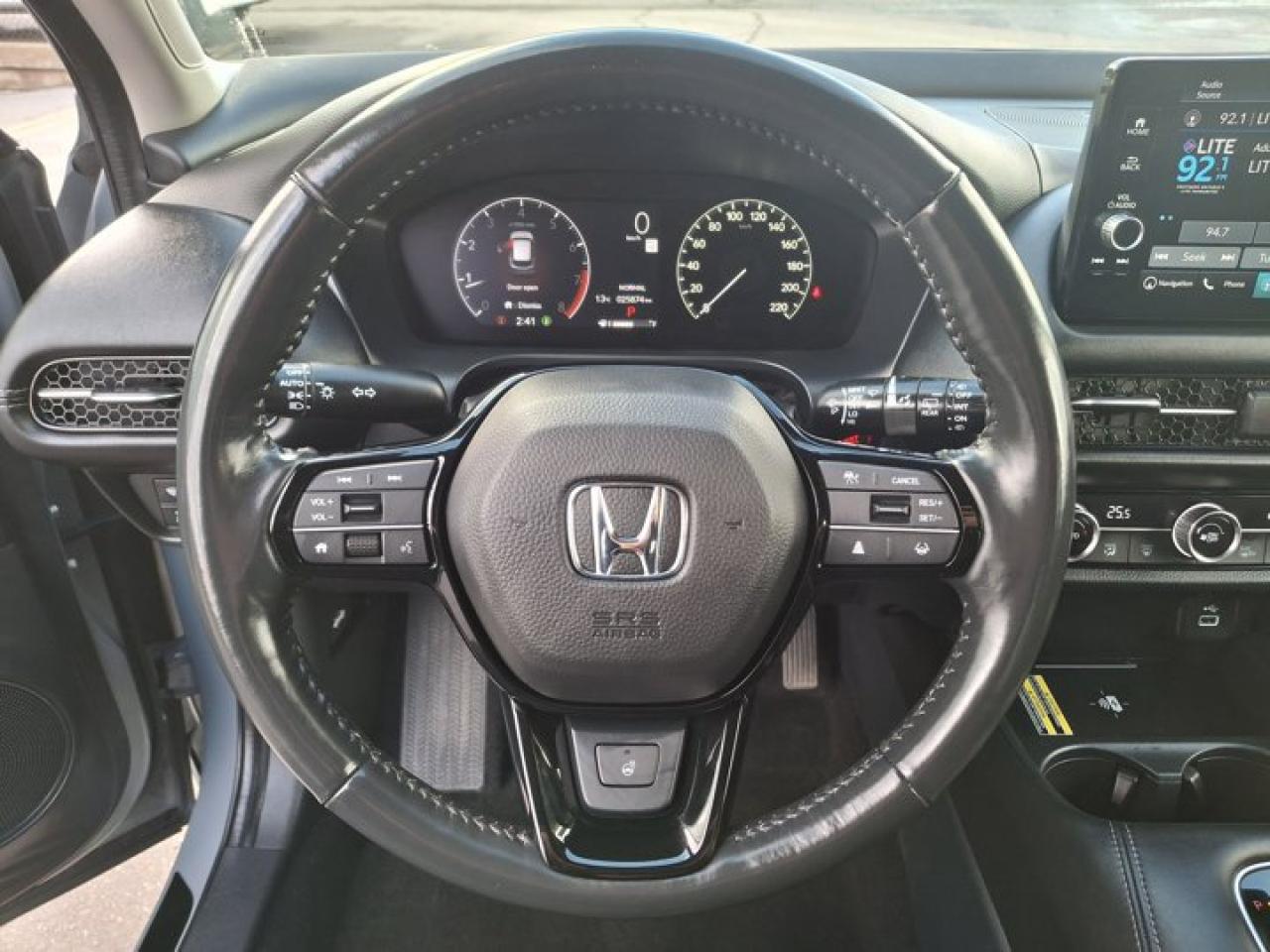 2023 Honda HR-V EX-L AWD | Leather | Sunroof | Nav | Adaptive Cruise | Heated Seats | CarPlay + Android and More ! Photo