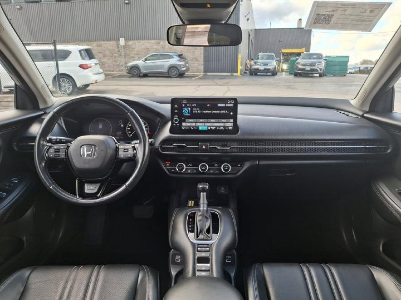 2023 Honda HR-V EX-L AWD | Leather | Sunroof | Nav | Adaptive Cruise | Heated Seats | CarPlay + Android and More ! Photo