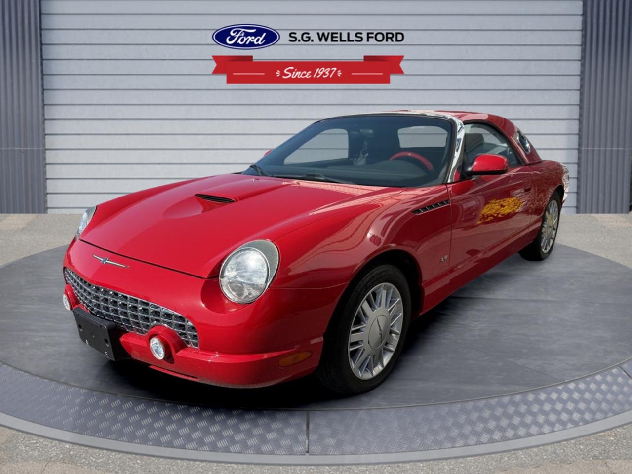 Used 2002 Ford Thunderbird  for sale in Ingleside, ON