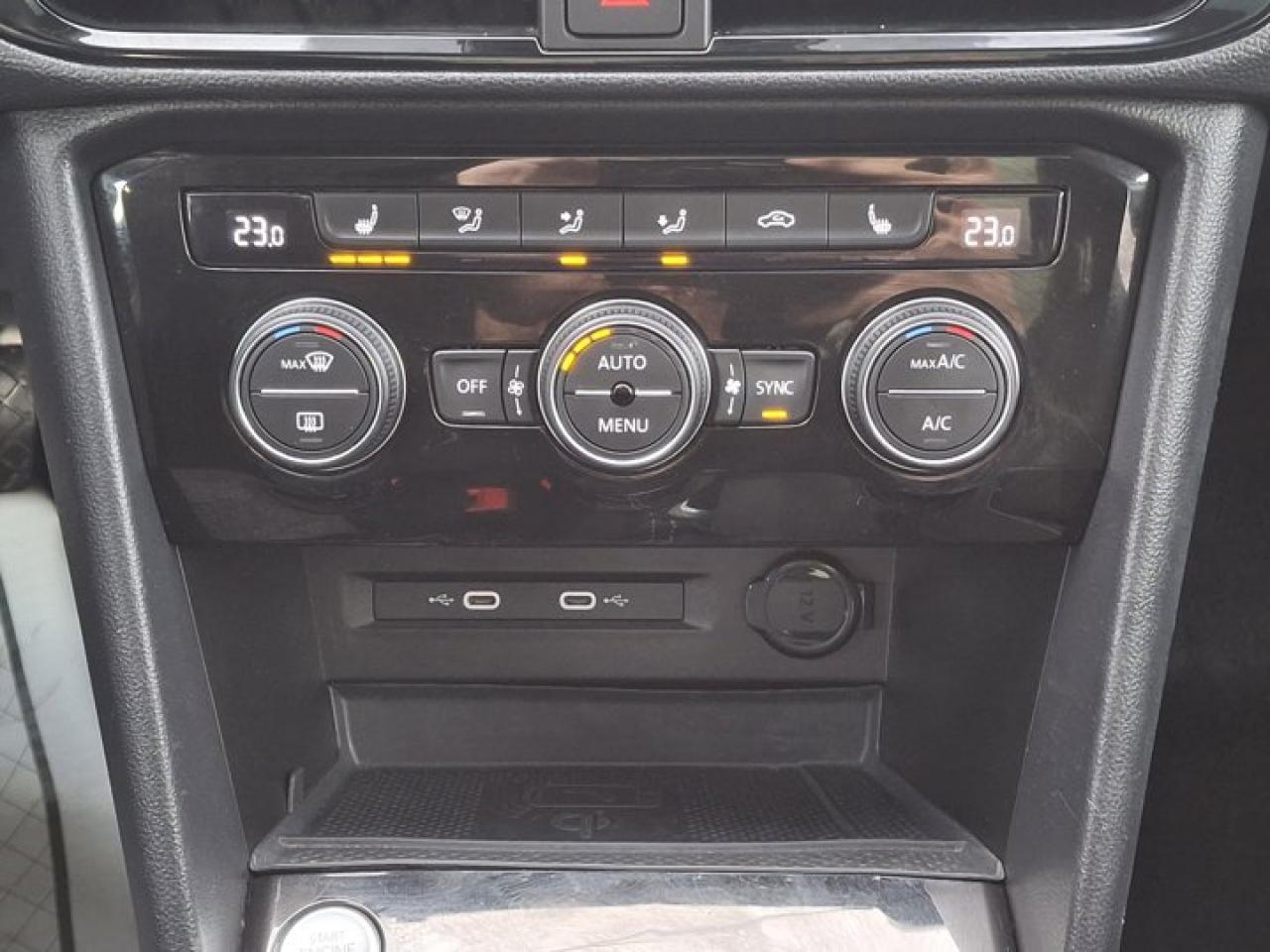 2024 Volkswagen Taos Comfortline | Panoramic Sunroof | Adaptive Cruise | Heated Wheel + Seats | CarPlay + Android | Powe Photo