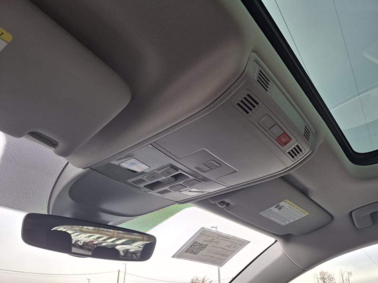 2024 Volkswagen Taos Comfortline | Panoramic Sunroof | Adaptive Cruise | Heated Wheel + Seats | CarPlay + Android | Powe Photo