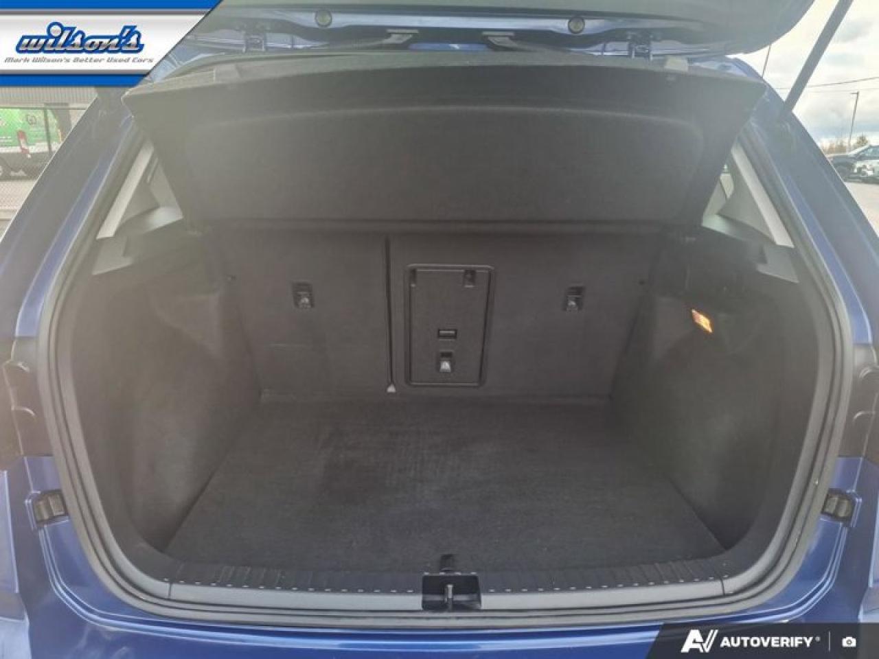 2022 Volkswagen Taos Comfortline AWD | Panoramic Sunroof | Cruise | Leatherette | New Tires | New Brakes | Photo